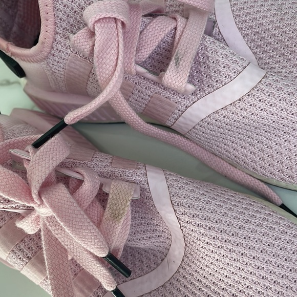 Adidas boost sneakers - Picture 2 of 5